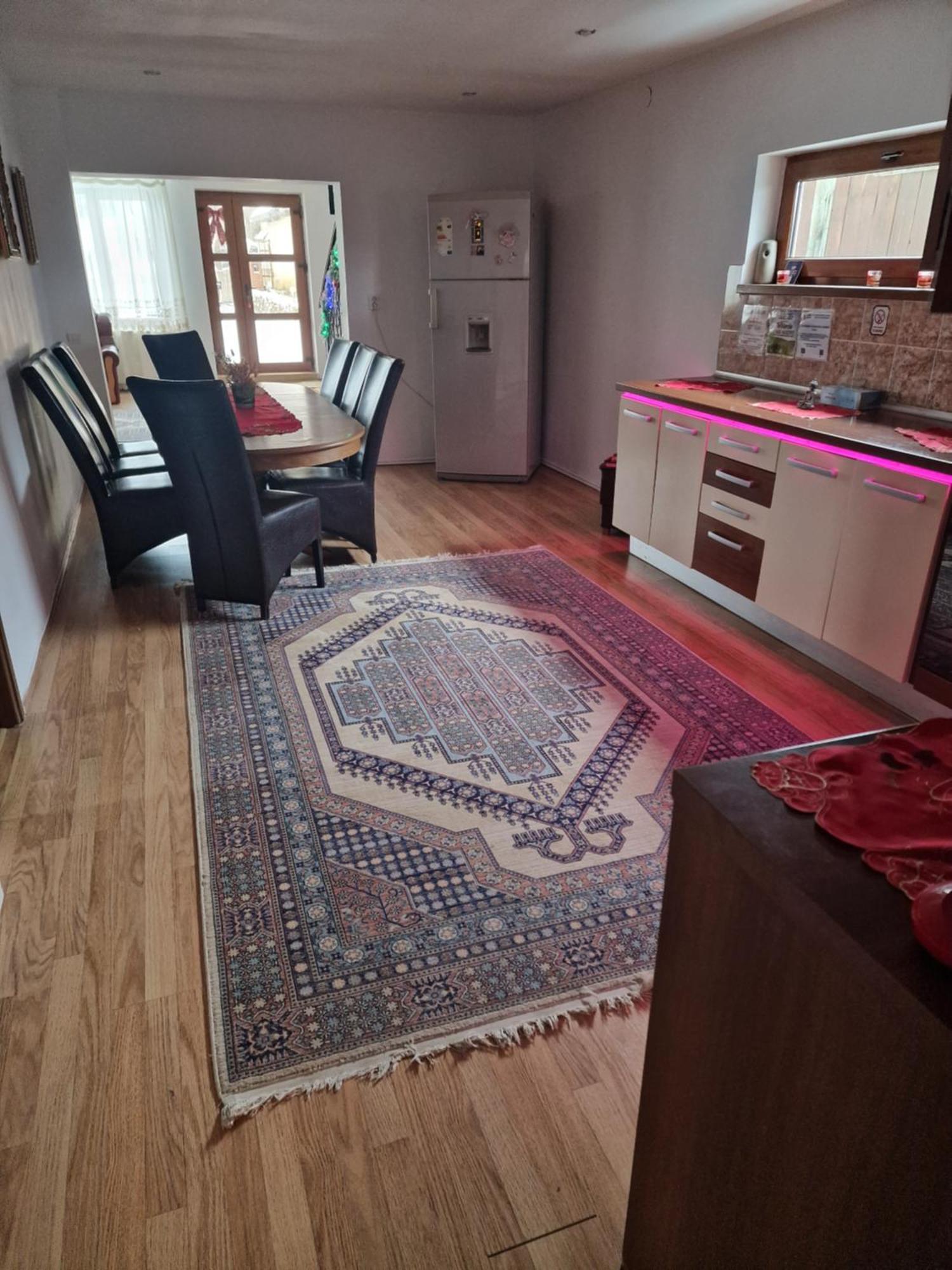 Ciprians' Home Sacele Luaran gambar